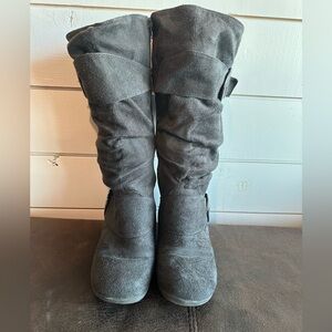 Journee Collection gray suede slouch boots